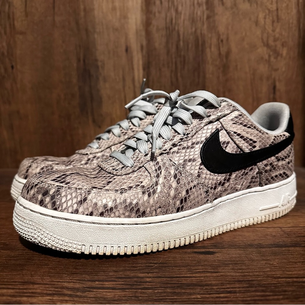 Nike Air Force 1 07 Premium/Air Premium/White/Bq4424-100 Sz Men’s 8.5 Women’s 10 - Picture 3 of 9